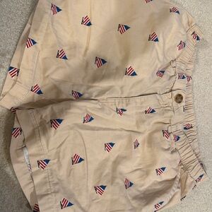 Chubbies Beige Flag Print Men's Shorts